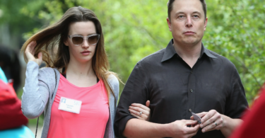 Who is Elon Musk Girlfriend?