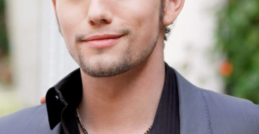 Jackson Rathbone