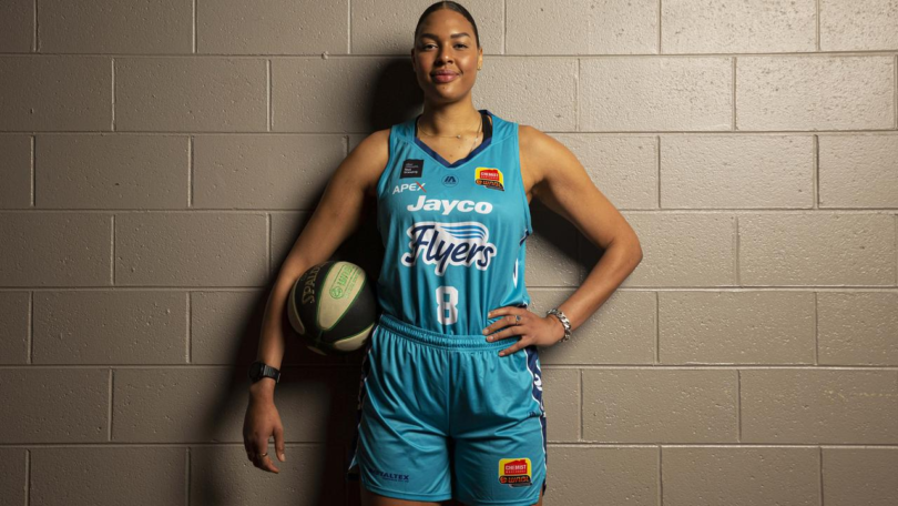 Liz Cambage