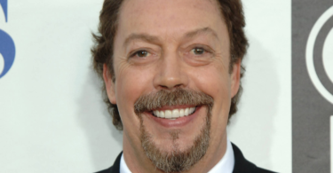 Tim Curry