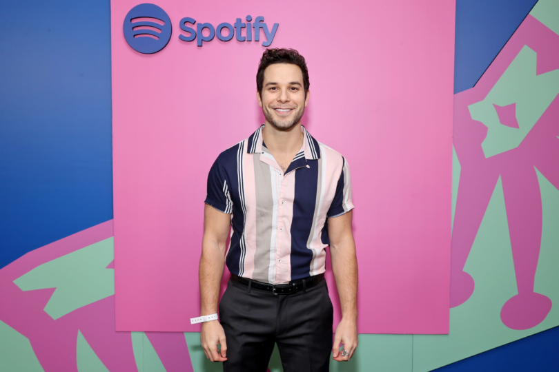 Skylar Astin Net Worth