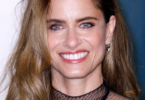 Amanda Peet