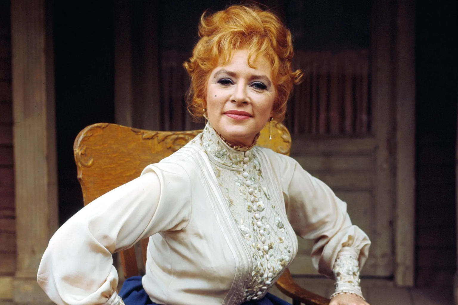 Amanda Blake Net Worth: How Much Was Miss Kitty Worth? - Gostencha